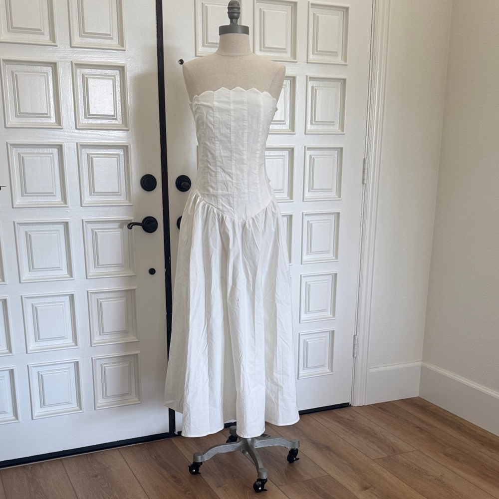NWT BHLDN Strapless Magic Fabric Basque-Waist Midi Dress, Size L